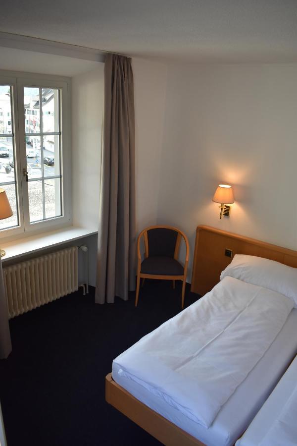 Hotel Schwert Nafels Exterior photo
